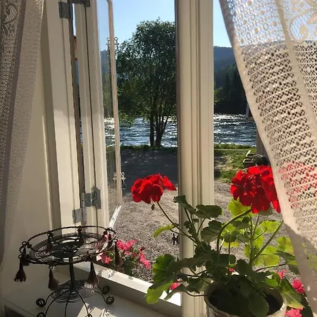 Bakarstuo, Utpa Neset Villa Trofors Exterior photo