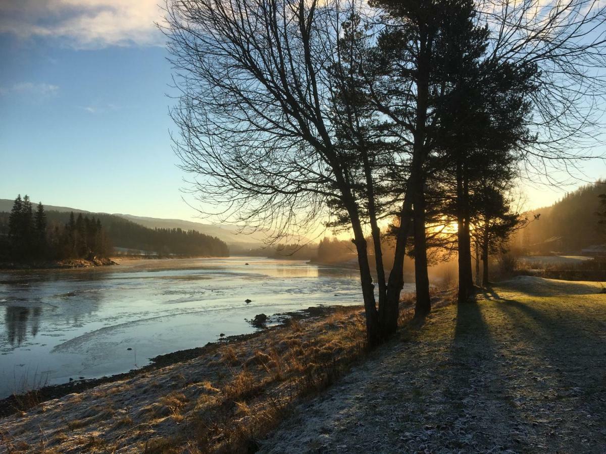 Bakarstuo, Utpa Neset Holiday home Trofors